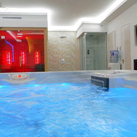 Katalin Boutique & Wellness Apartmanok Hajdúszoboszló Esterno foto
