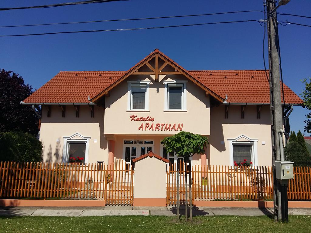 Katalin Boutique & Wellness Apartmanok Hajdúszoboszló Esterno foto